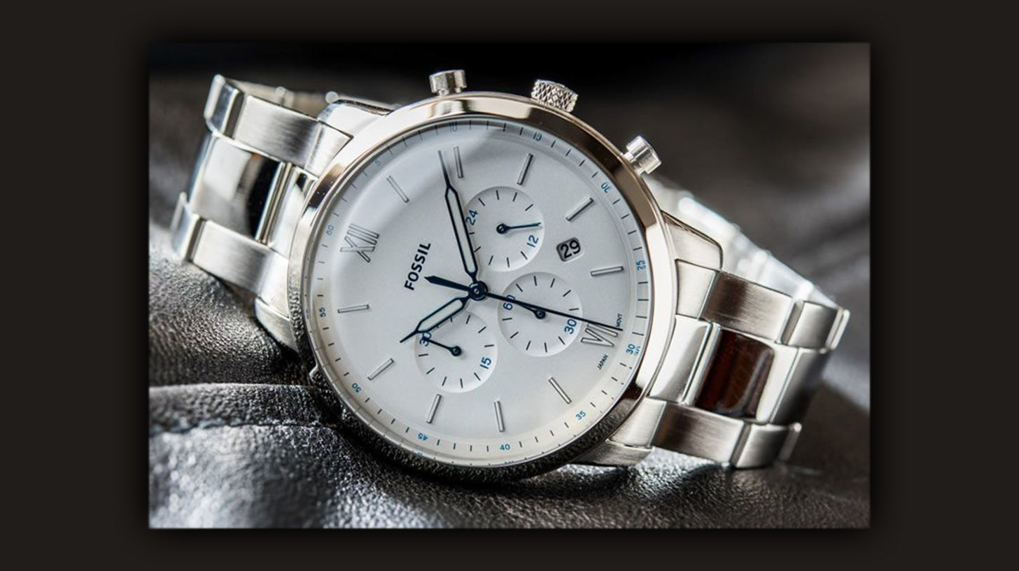 Fossil Neutra Chronograph Quartz FS5433 Men’s Watch: A One Kind of a Classic