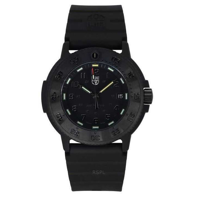Luminox Original Navy Seal Rubber Strap Black Dial Quartz Diver's XS.3001.EVO.BO.S 200M Men's Watch