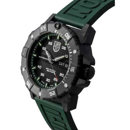Luminox Master Carbon SEAL Green Rubber Strap Black Dial Swiss Automatic Divers XS.3877 200M Mens Watch